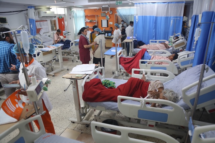 Harmonic Scalpel Facility Hospital in Saharanpur